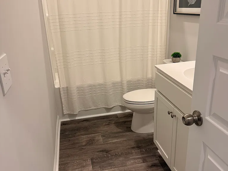 142 Talladega Dr — Photo 11