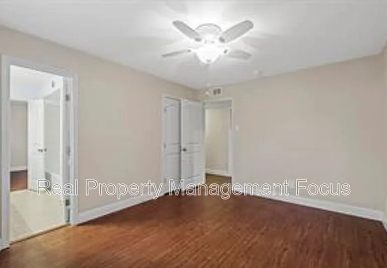 14722 Overview Dr — Photo 29