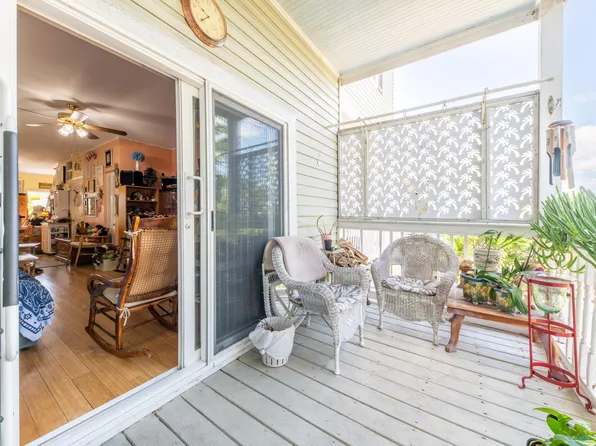 44 7th Ave, Stock Island, FL 33040