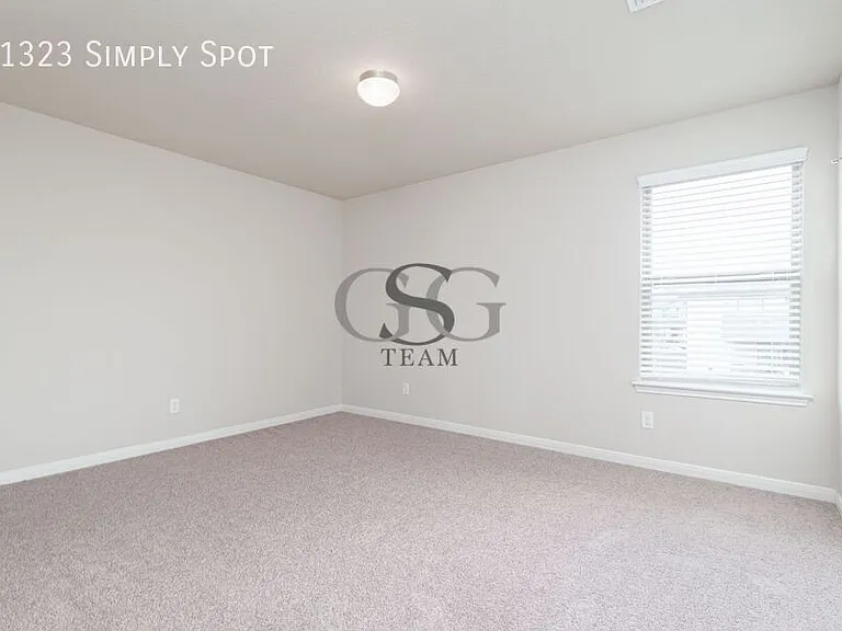 11323 Simply Spot — Photo 13