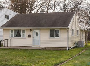 2946 Penrose Ave, Toledo, OH 43614