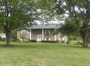 5423 Maloneyville Rd, Corryton, TN 37721
