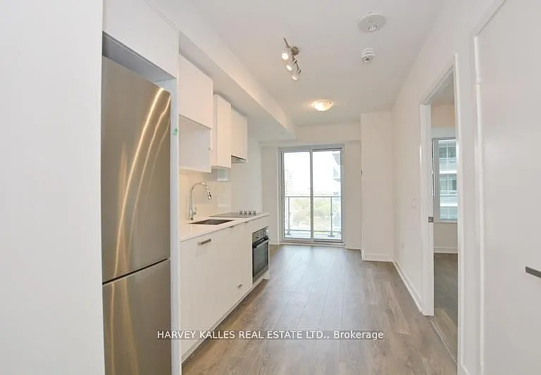 195 Redpath Ave #1413 — Photo 2