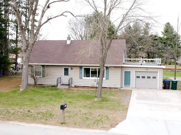 330 W Prairie St, Wautoma, WI 54982