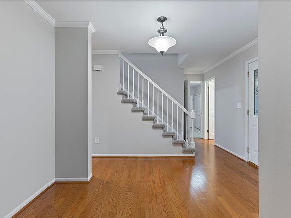 3rd image of 1291 Gettysburg Ct