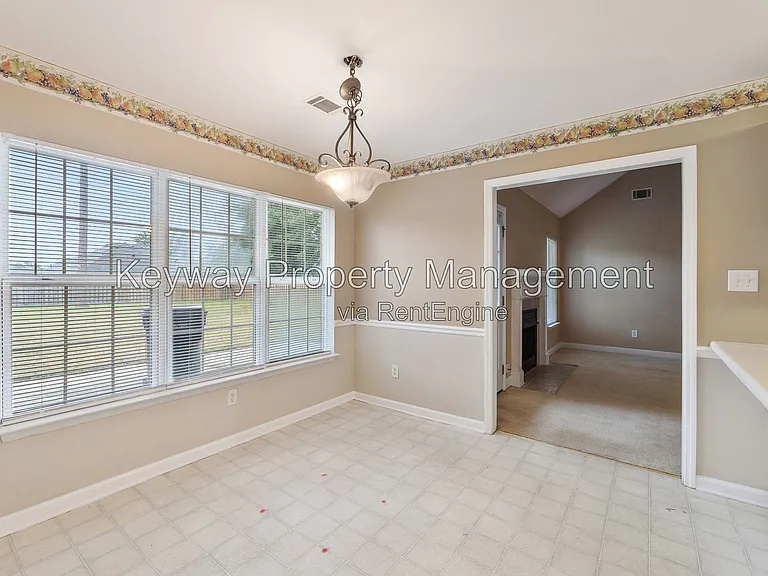 3495 Essex Pl — Photo 8