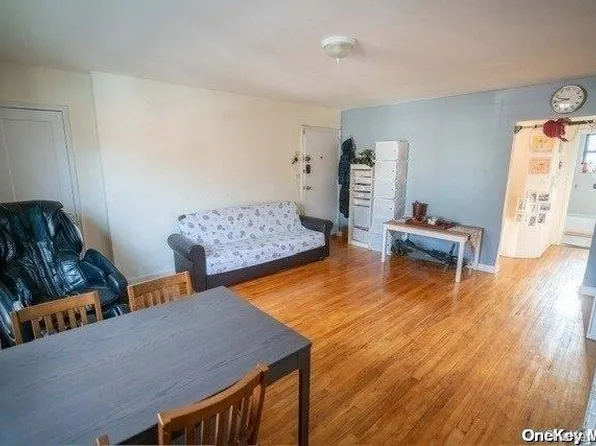 196-58 67 Avenue 2FL, Fresh Meadows, NY 11365