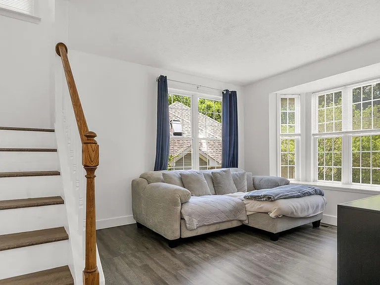 717 Lantern Pl — Photo 11