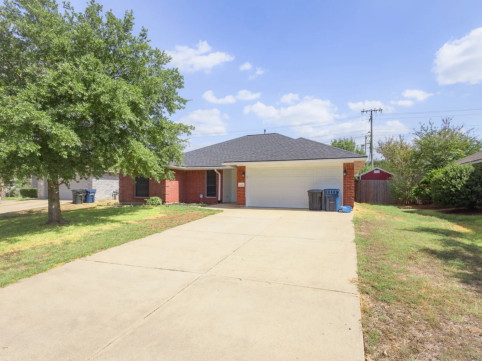 3 bed, 1451 sqft, $2,850 — Photo 3