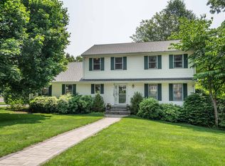 37 Woods Way, Newington, CT 06111