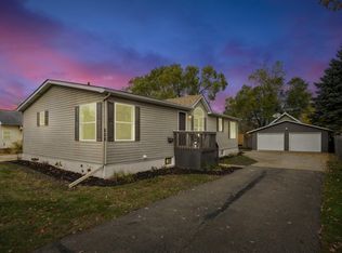 606 8th St W, Hastings, MN 55033