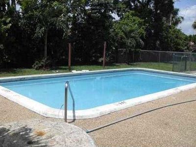 3185 Coral Ridge Dr, Coral Springs, FL, 33065