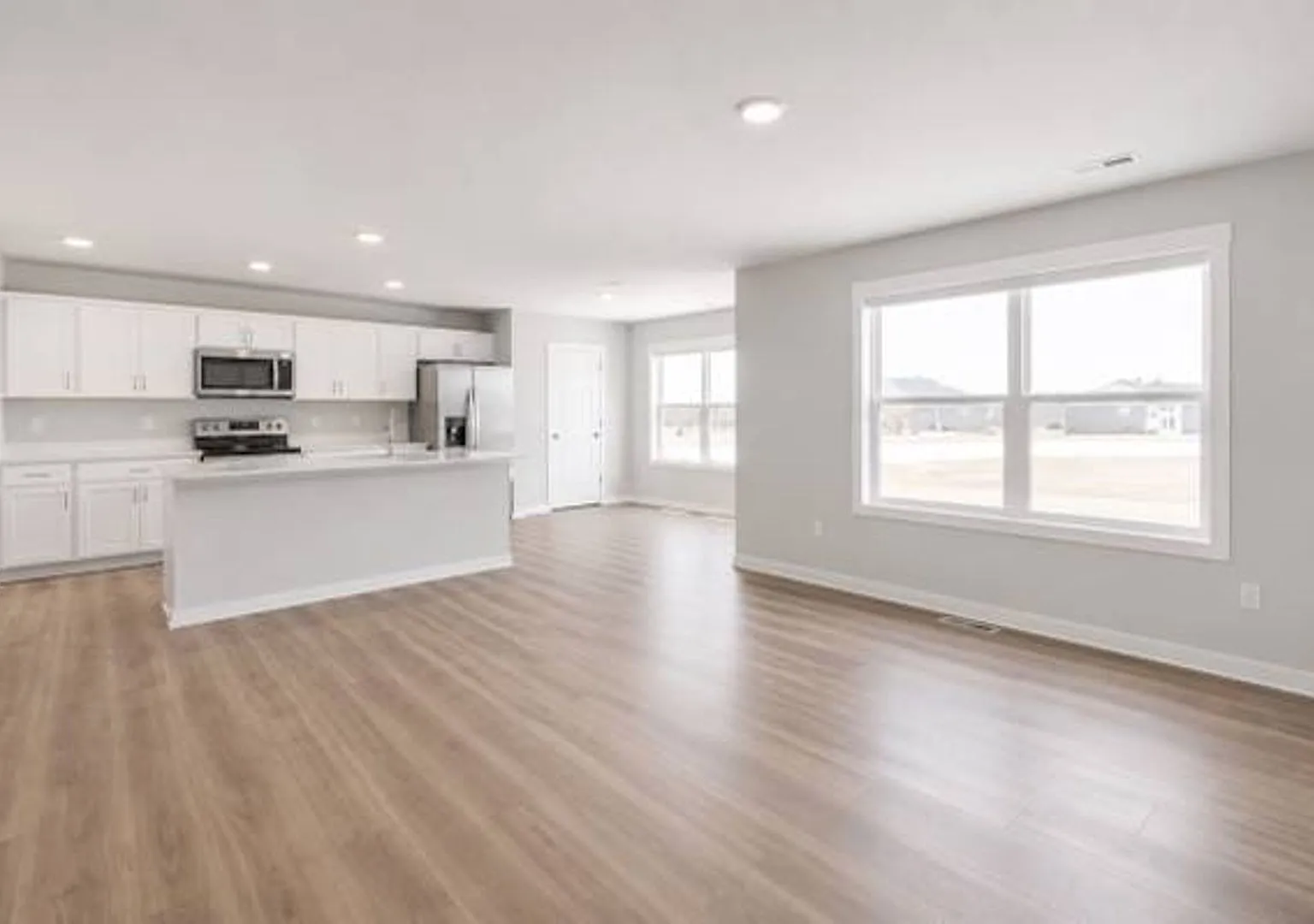 353 Juniper Drive — Photo 1