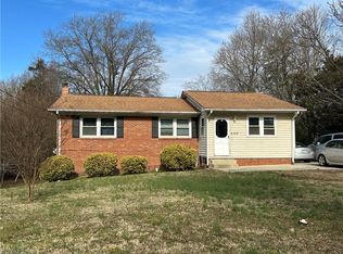 4218 Whippoorwill Dr, Greensboro, NC 27407