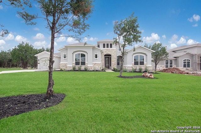 1st image of 941 Woodland Oaks