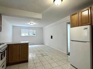 87-08 Avon St #1, Jamaica, NY 11432