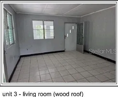 3 bed, 1.0 bath, 967 sqft, $800 — Photo 3