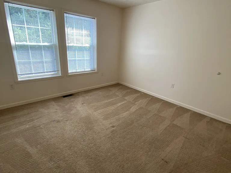 65 Woods Edge Rd #4 — Photo 19