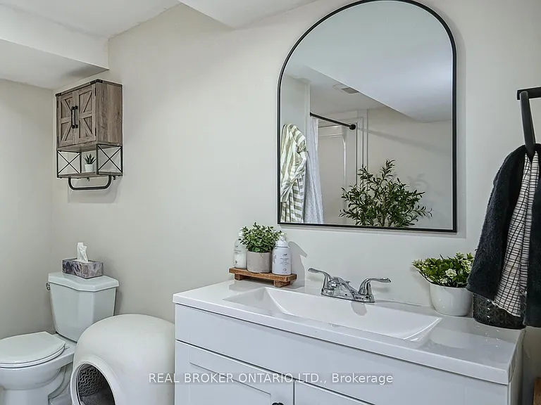840 Macodrum Dr #LOWER — Photo 21