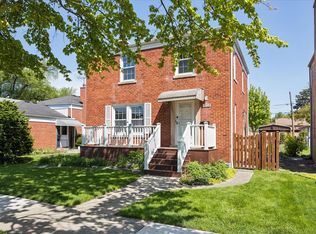 9328 Jefferson Ave, Brookfield, IL 60513