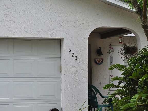 2nd image of 9221 Larette Dr