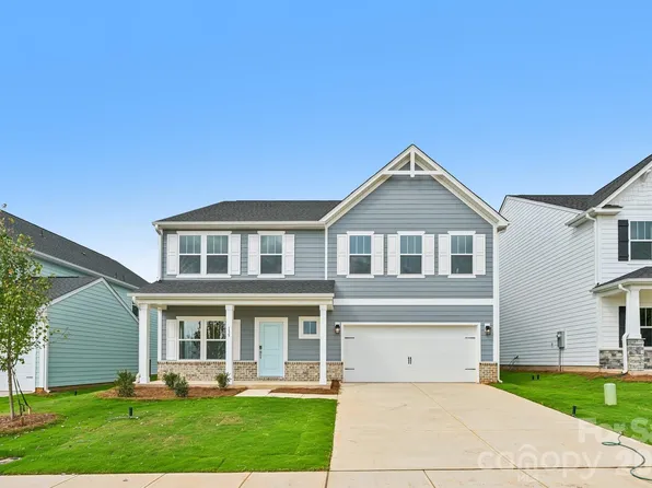 135 Borders St #200, Statesville, NC 28677