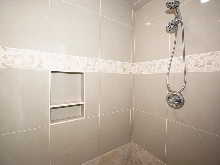 238 Debbie Ln — Photo 27