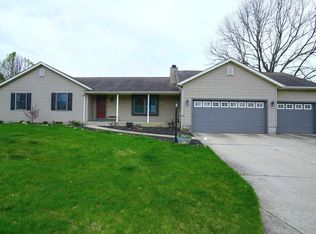 33884 Sumerset Ln, New Carlisle, IN