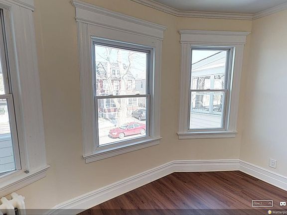 4th image of 13 Olive St #2