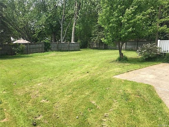 4th image of 6078 McKinley Pkwy