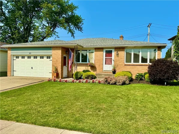 53 Angela Ln, Cheektowaga, NY 14225