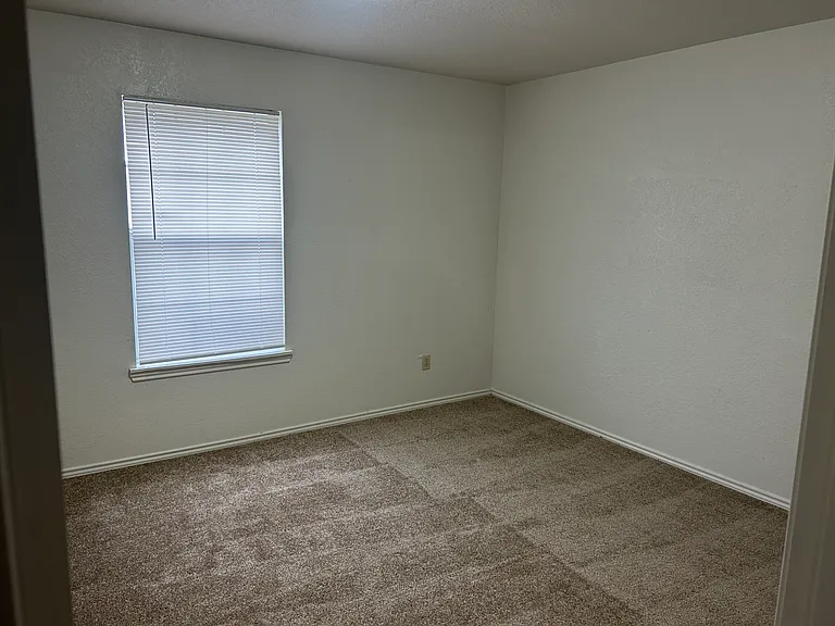 2707 Mason Dr — Photo 11