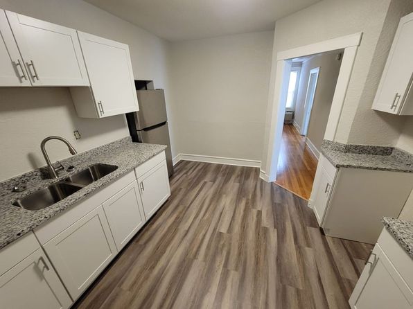 2400 Barton Ave UNIT 11