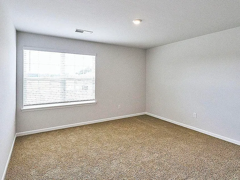 1025 Josh Ct — Photo 15