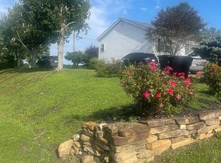 167 Outer Reef Road, Chavies, KY 41727