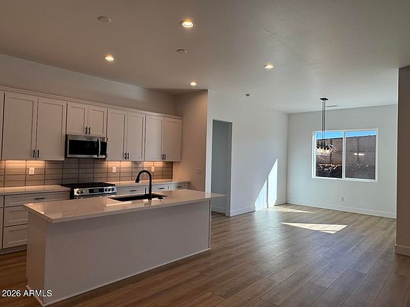 5th image of 2618 S OWEN Way #12