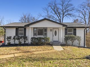 4928 Aquatic Rd, Nashville, TN 37211