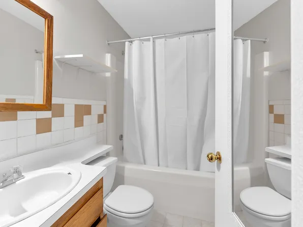 439 East 147th Street image 11 of 12