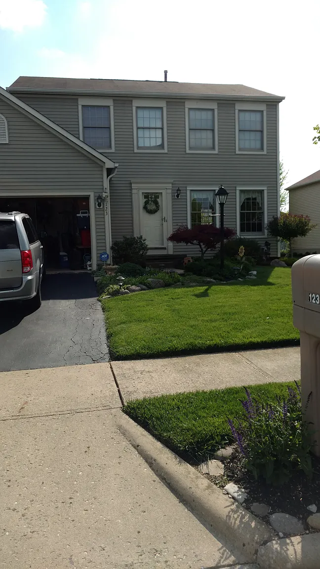 123 Overtrick Dr photo 1