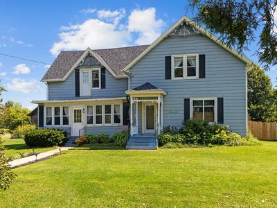 614 N 6th St, Reedsville, WI, 54230