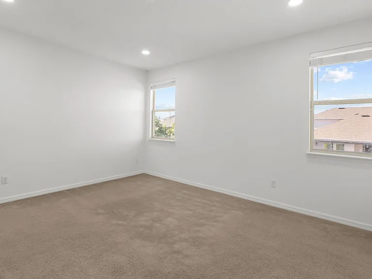 14978 Fells Ln #14978 — Photo 43
