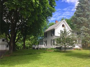28 Walnut St, Pawling, NY 12564