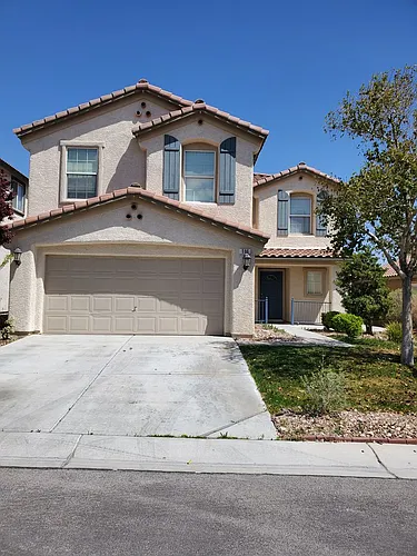 596 Siciliano St Photo 1