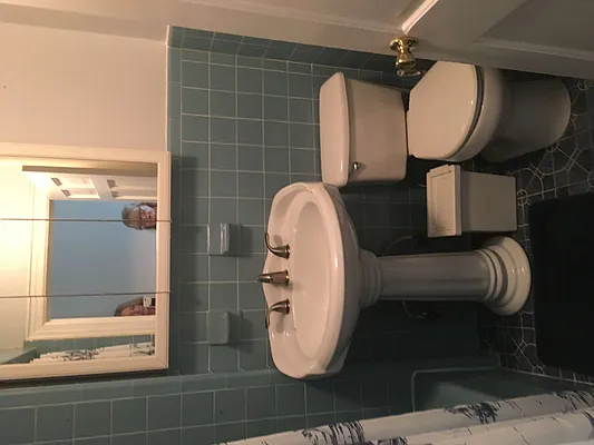 Rented by REMAX Elite | media 5