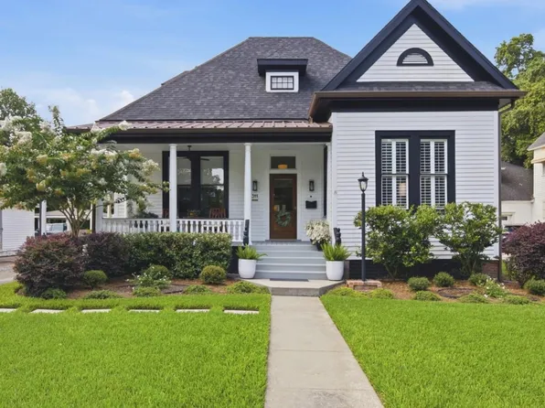 311 Clara St, Jennings, LA 70546
