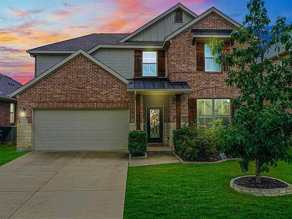 2nd image of 2712 Calmwood Dr