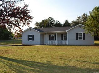 296 Trinity Rd, Statesville, NC 28625