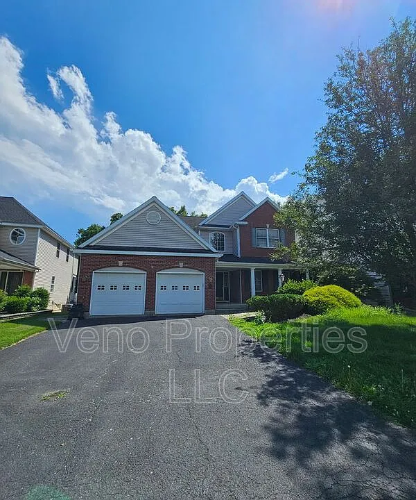 5 Brighton Ct