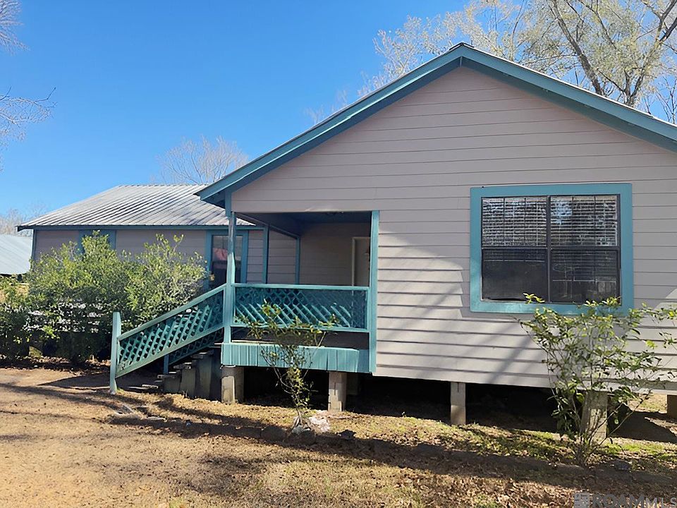1st image of 18718 Ducros Rd