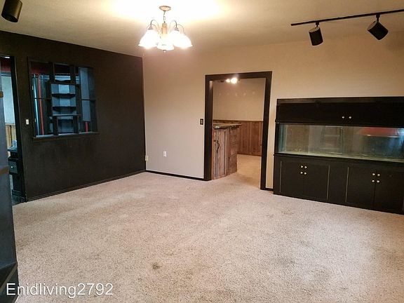4th image of 122 Anthony Dr